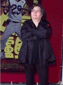 邱瓈个人资料,才华横溢的艺术家，跨越时代的艺术瑰宝